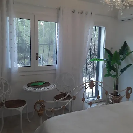 Calistros Apartamento