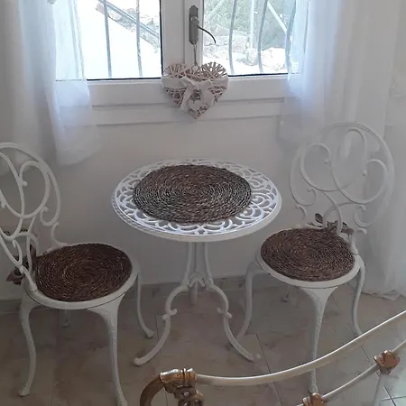 Apartamento Calistros *