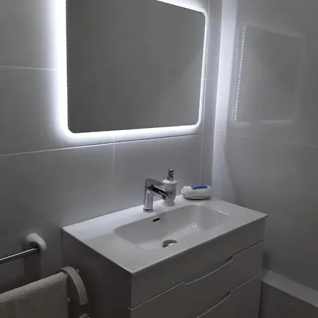 Calistros Minimum One Night Apartamento